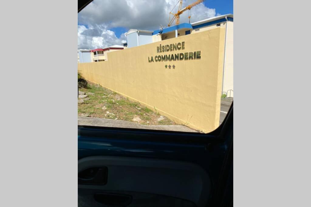 L' Aure Apartamento Le Lamentin Exterior foto