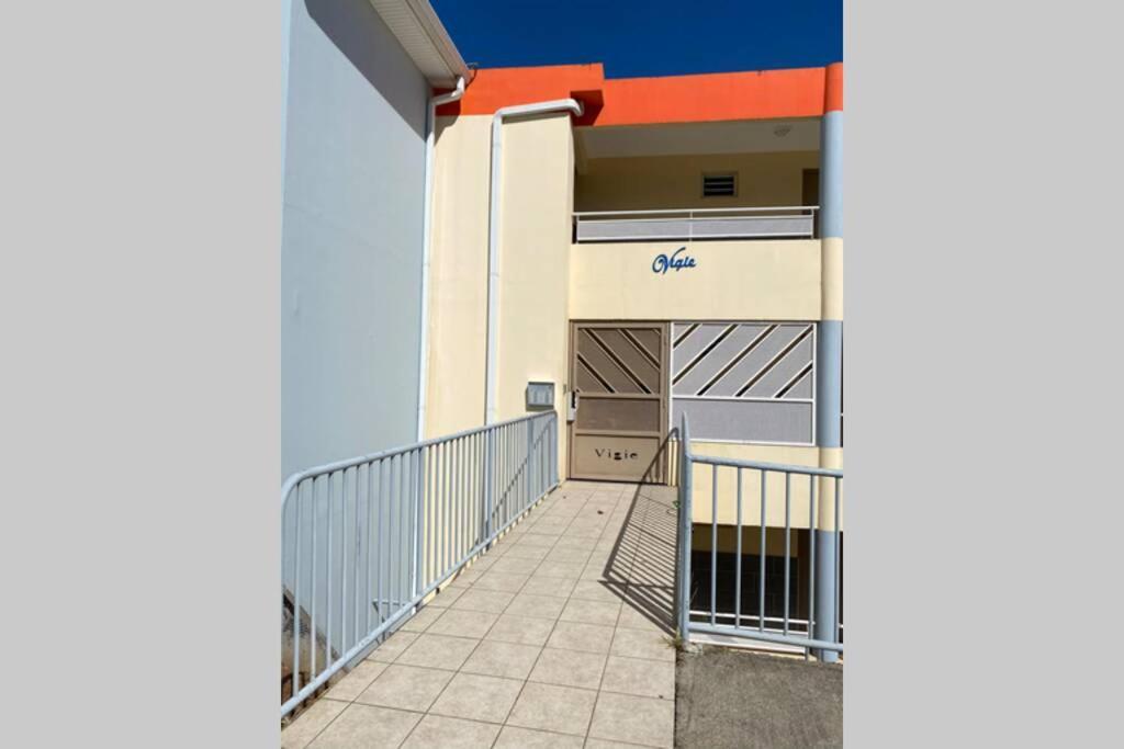 L' Aure Apartamento Le Lamentin Exterior foto